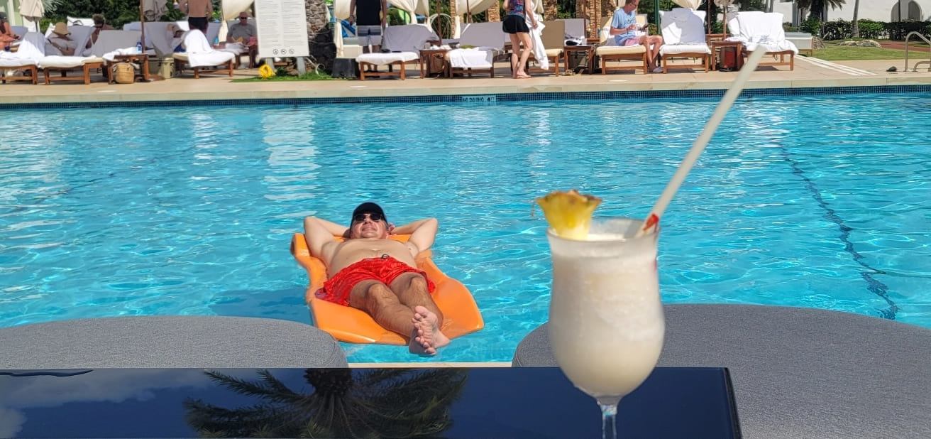 relax-pinel-island